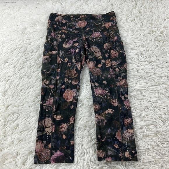 Lululemon Fast & Free Crop II Nulux 19" Peony Multi - Picture 1 of 6